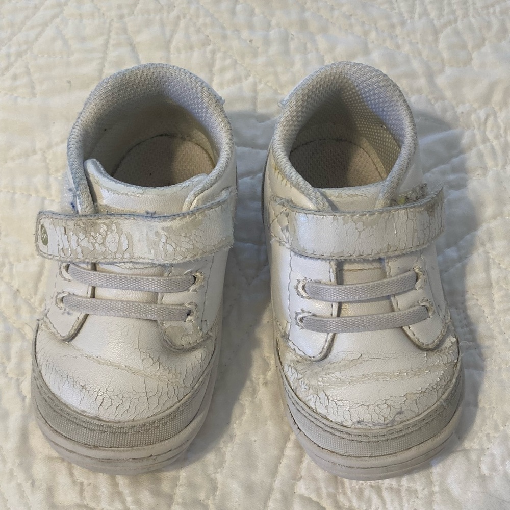 4.5 Stride Rite Taye